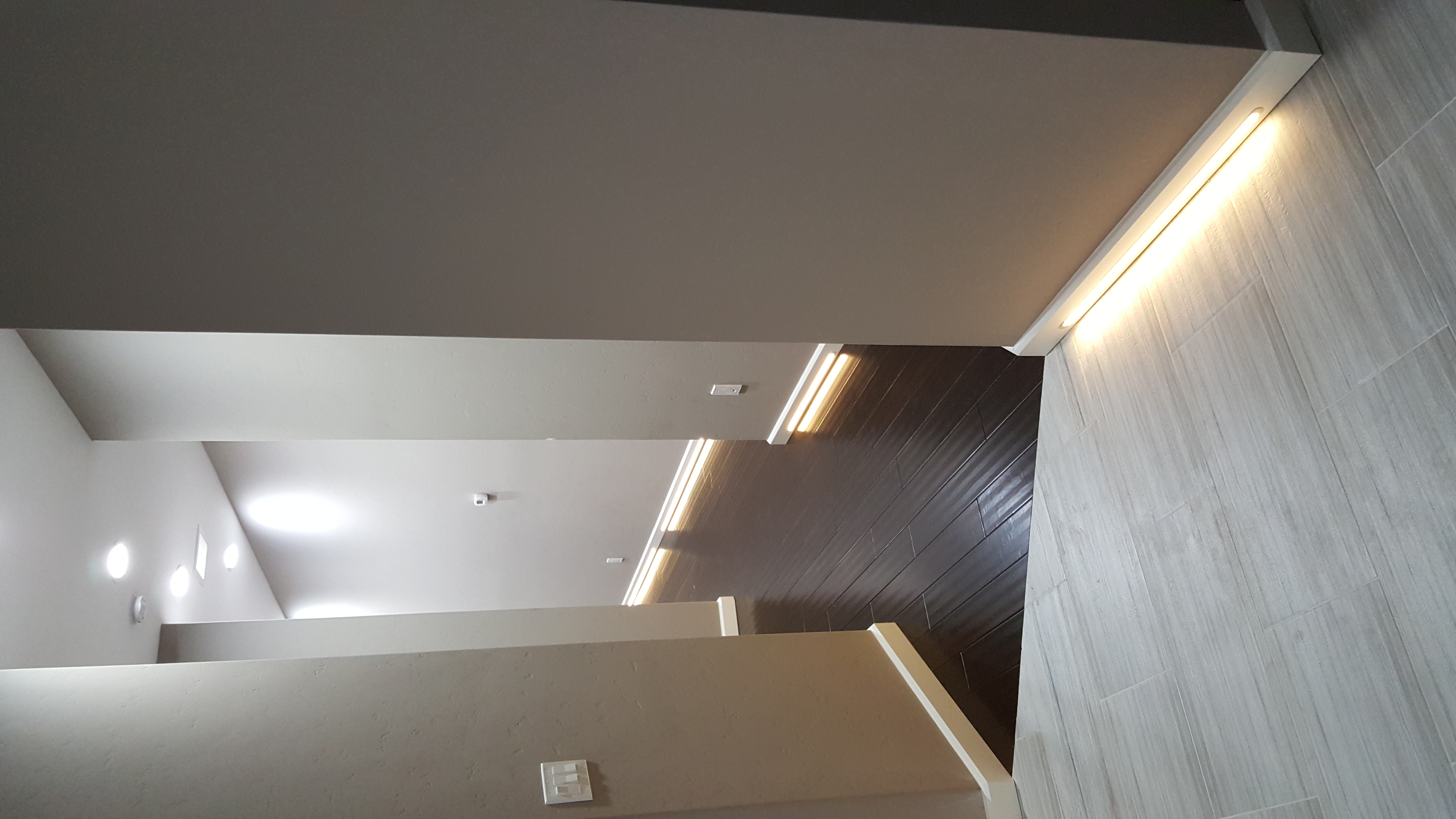 Hall LED 2